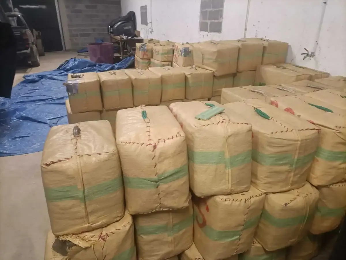 Foram apreendidas seis toneladas de droga