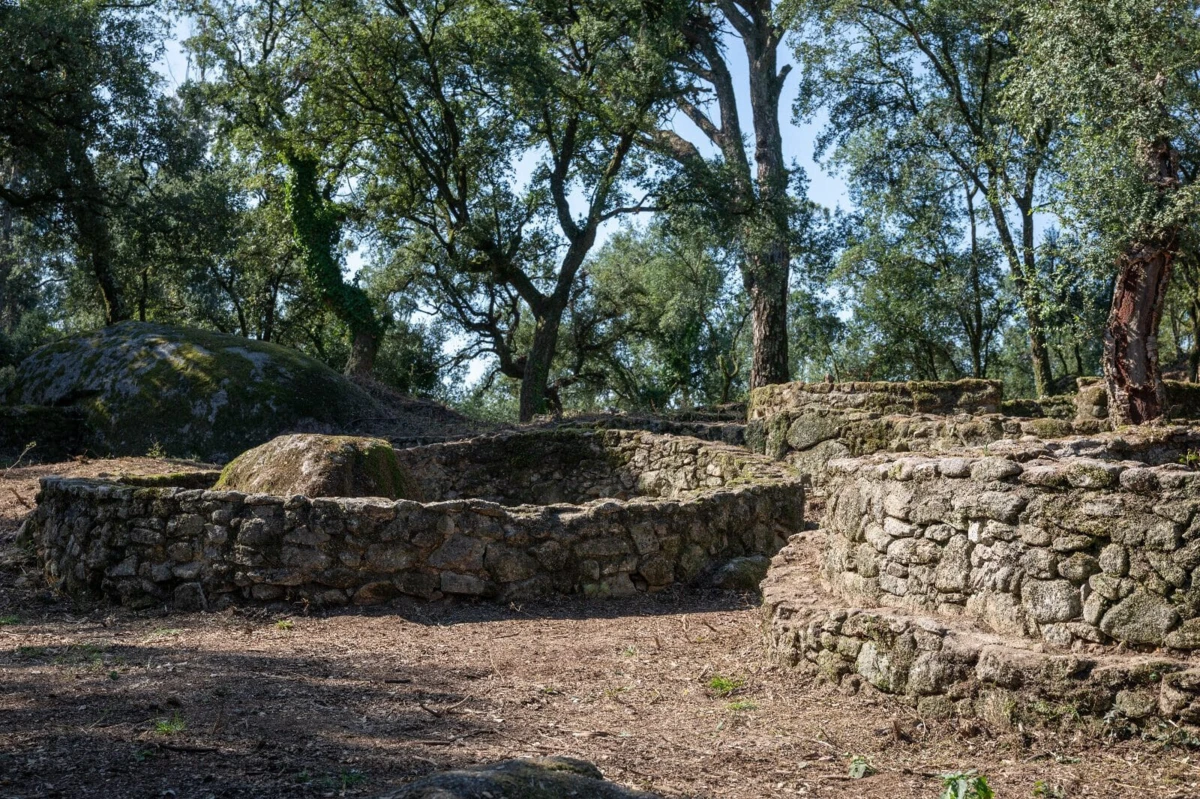 O objetivo é que os visitantes fiquem a conhecer os diferentes momentos da ocupação histórica das ruínas