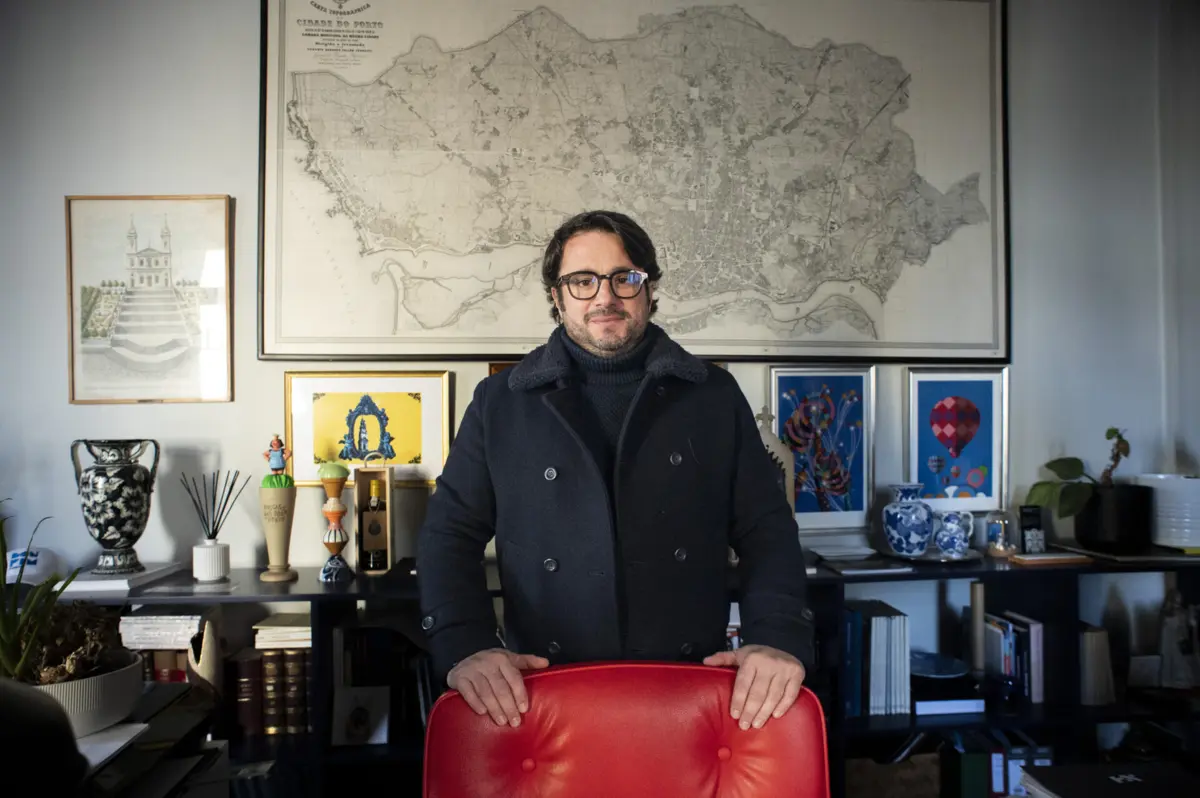 João Aguiar, presidente da Junta do Bonfim: "Todas as ameaças tinham um teor anti-imigração. Diziam que eu estava a facilitar a entrada de imigrantes. A Junta apenas cumpria o que estava definido na lei"