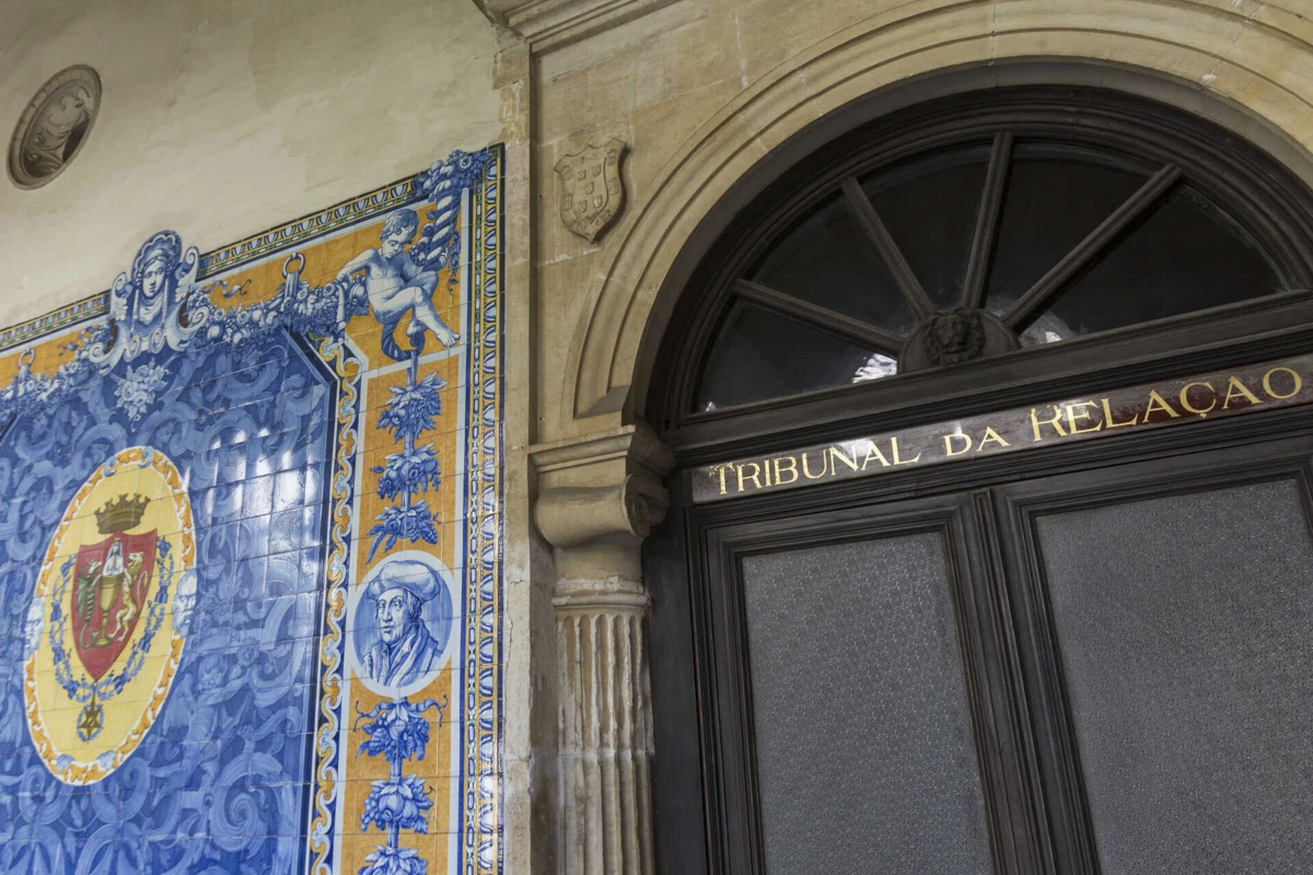 Imagem de contexto do artigo Maior conserveira de Peniche condenada por discriminação salarial