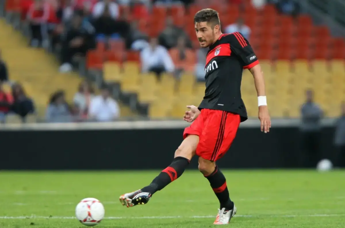 Javi García representou o Benfica de 2009 a 2012