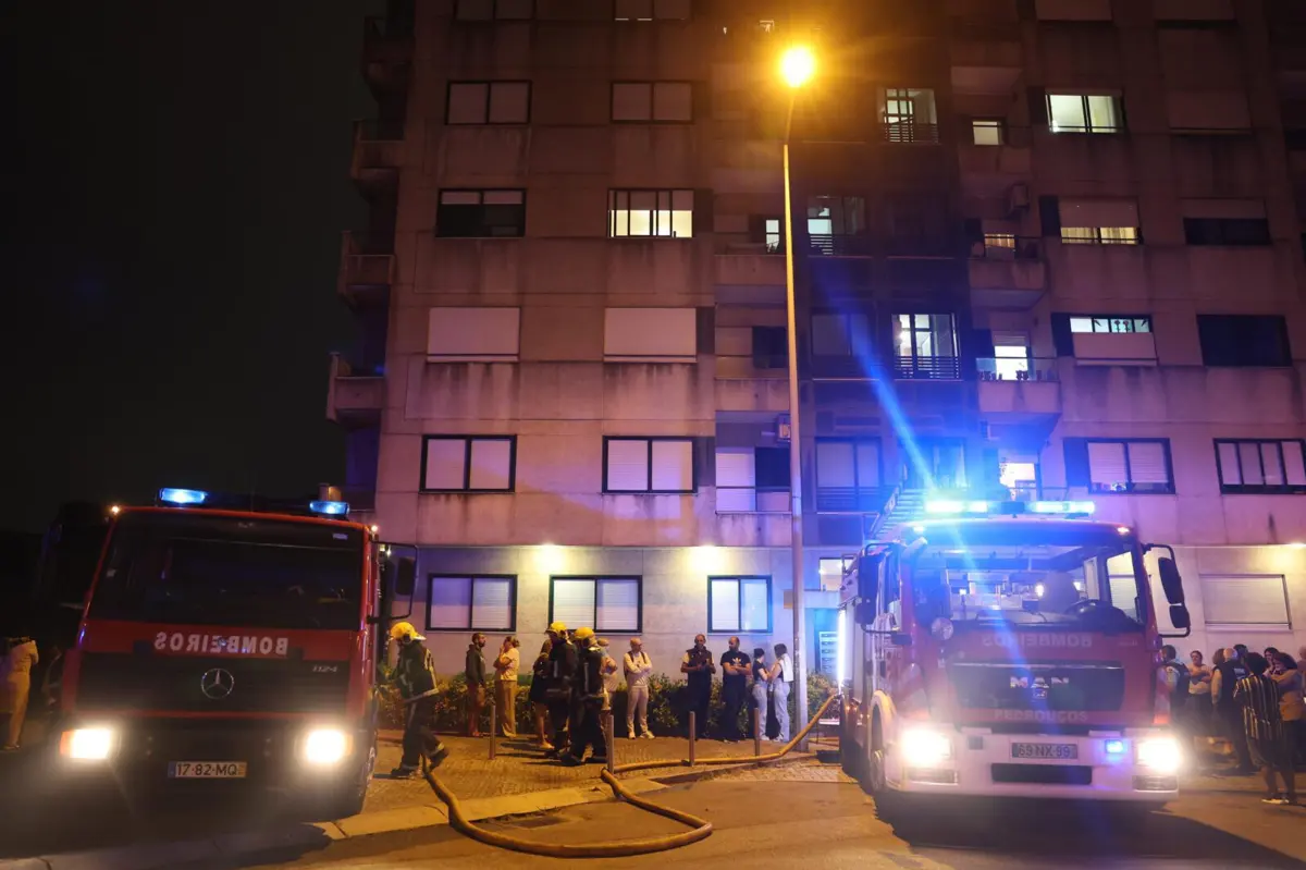 Incêndio deflagrou no primeiro andar do edifício