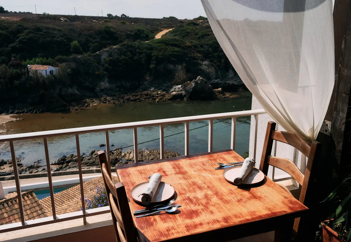 O restaurante situado em Porto Covo.