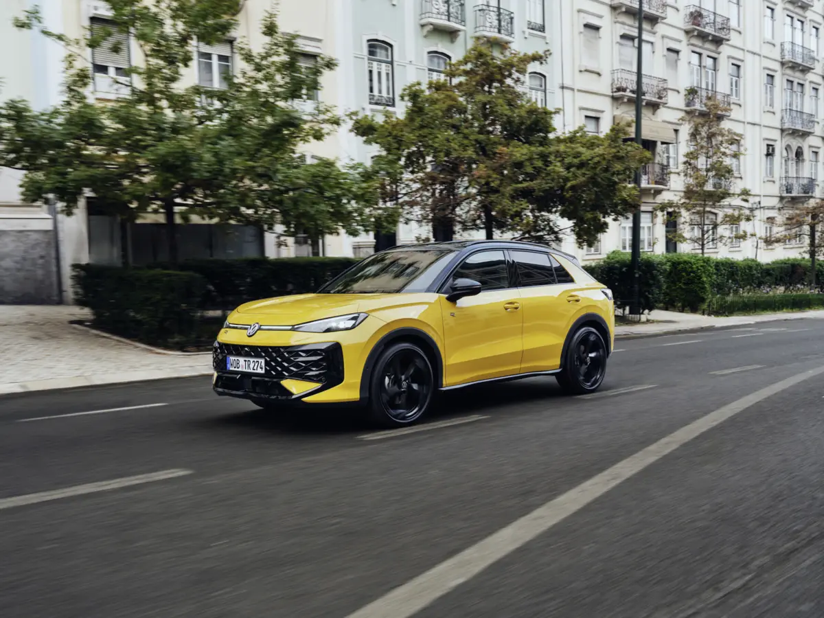 Novo T- Roc está disponível apenas em versões híbridas
