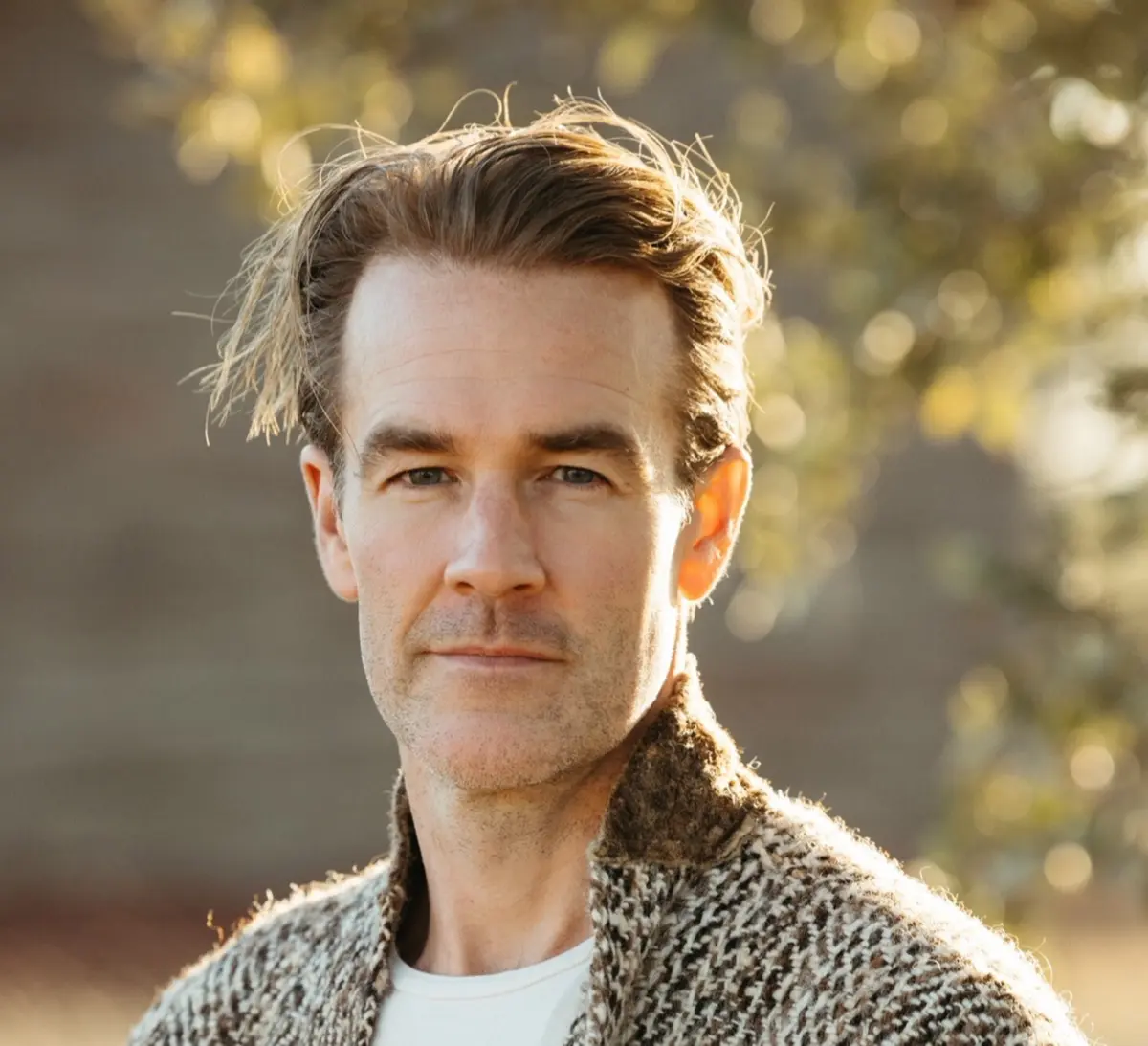 Imagem de contexto do artigo James Van Der Beek, estrela de "Dawson's Creek", morre aos 48 anos