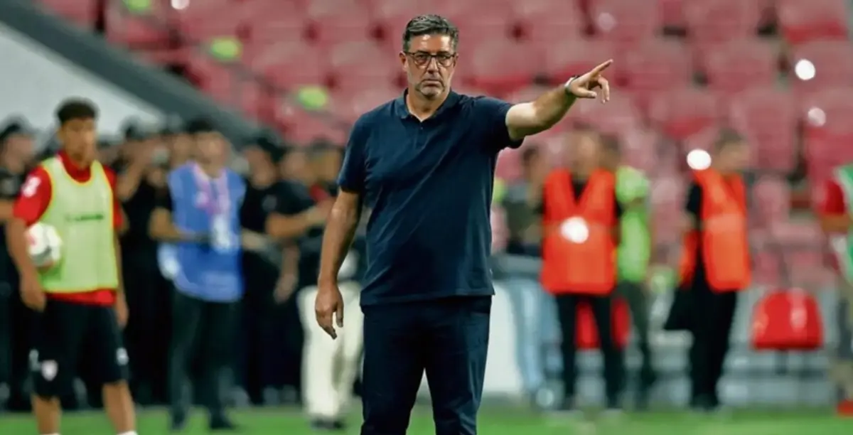 Rui Vitória treina o Al Wasl