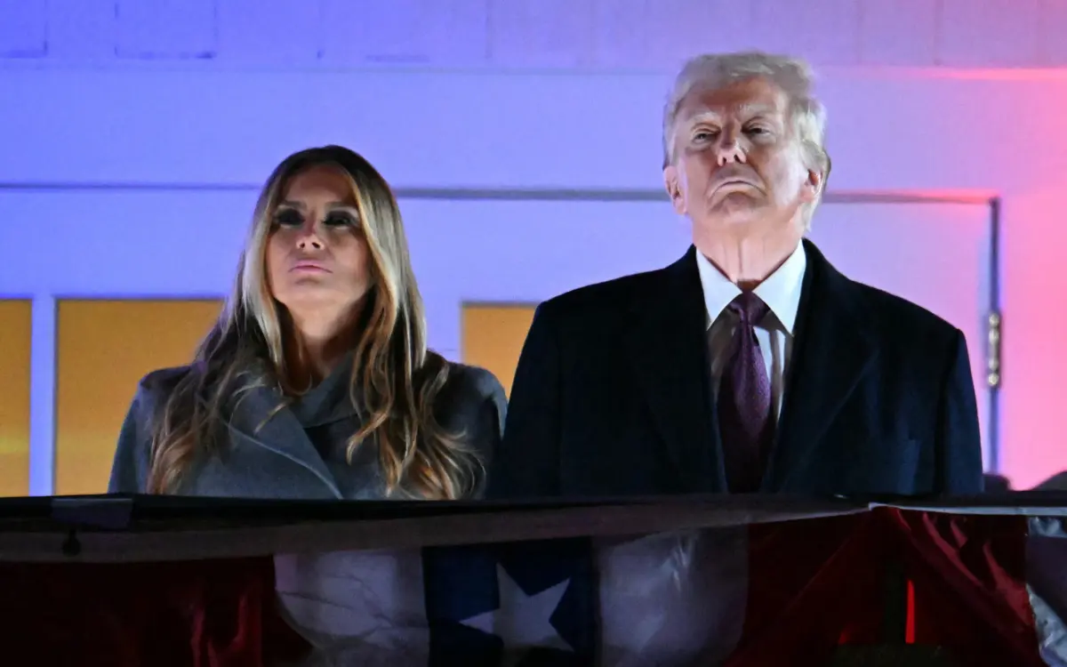 Melania Trump e o marido Donald Trump, que toma hoje posse como presidente dos EUA