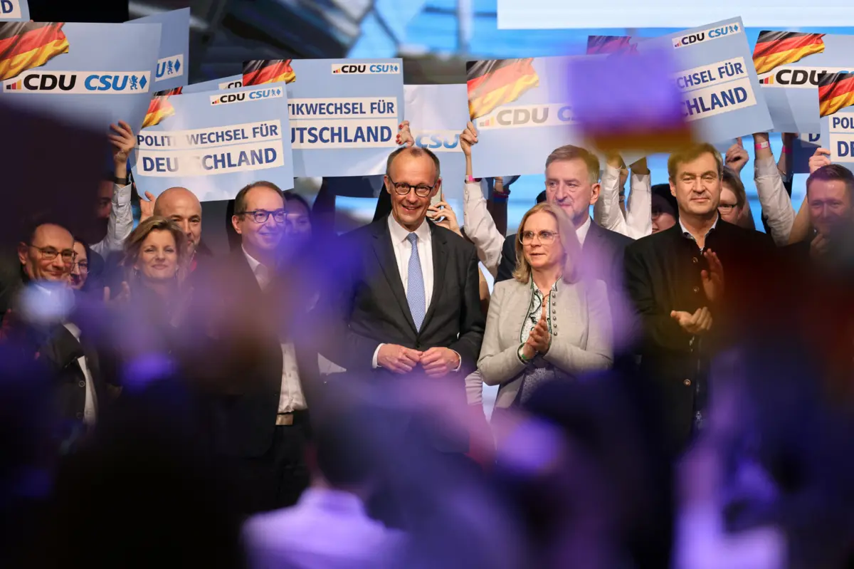 O líder da oposição conservadora alemã e favorito nas eleições gerais de domingo, Friedrich Merz