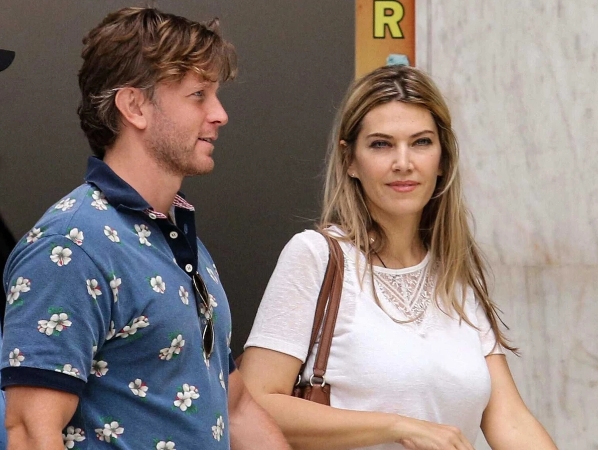 A vice-presidente grega do Parlamento Europeu, Eva Kaili, e Francesco Giorgi