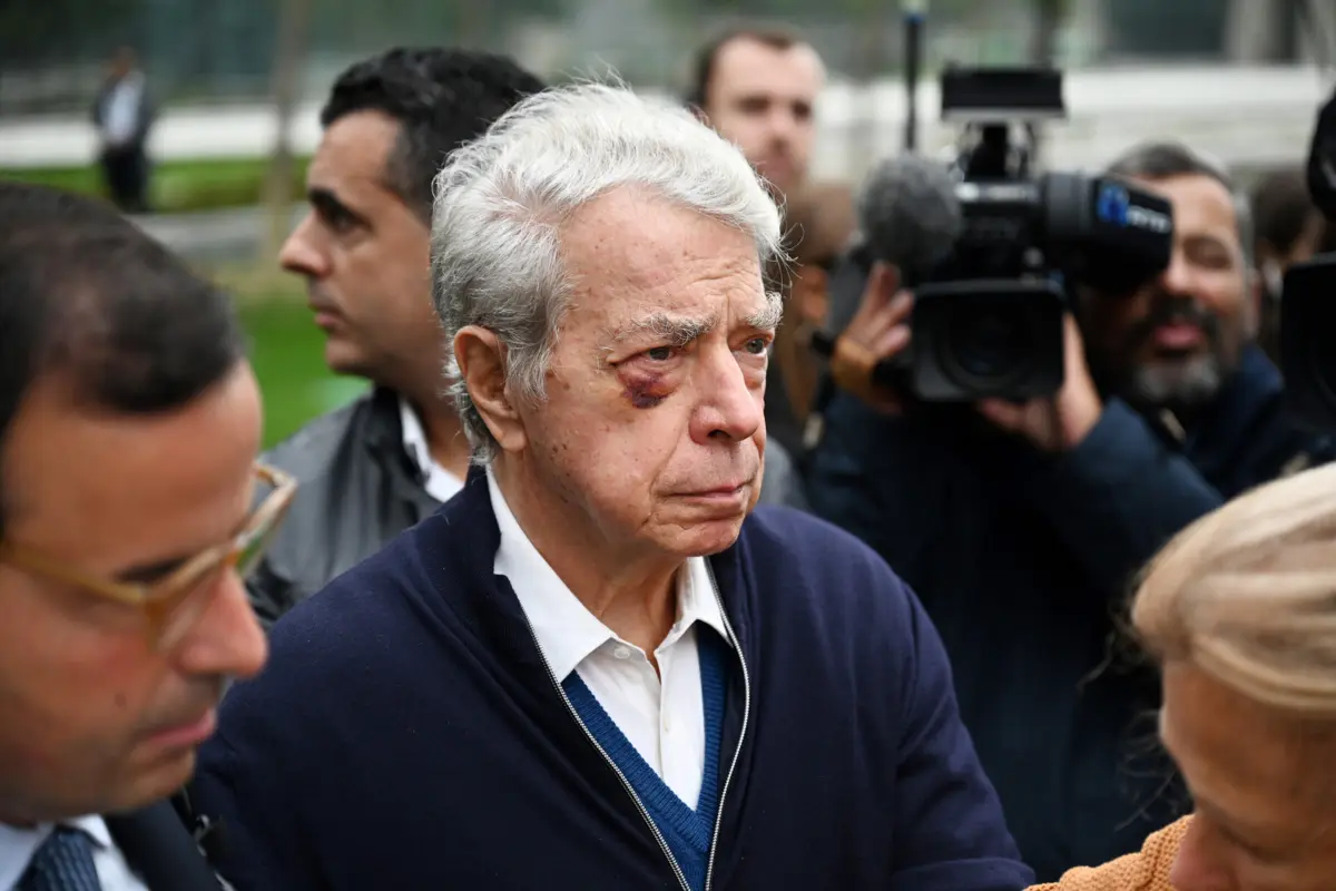 Ricardo Salgado compareceu ao início do julgamento