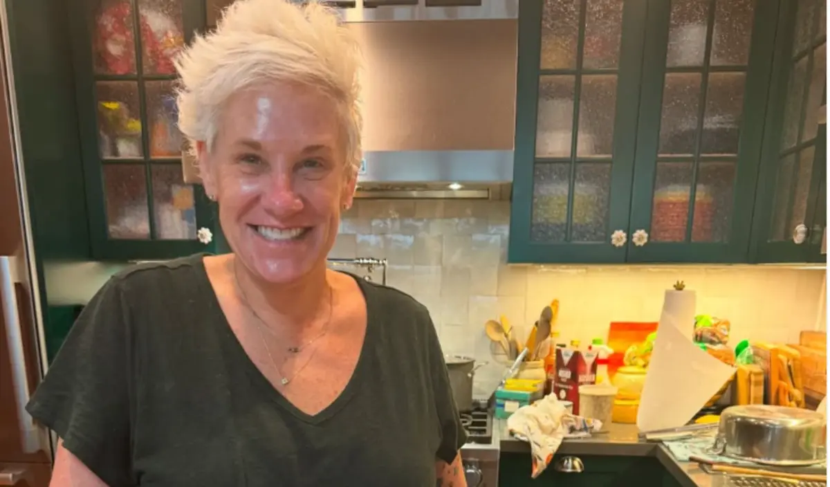 Apresentadora morreu em casa