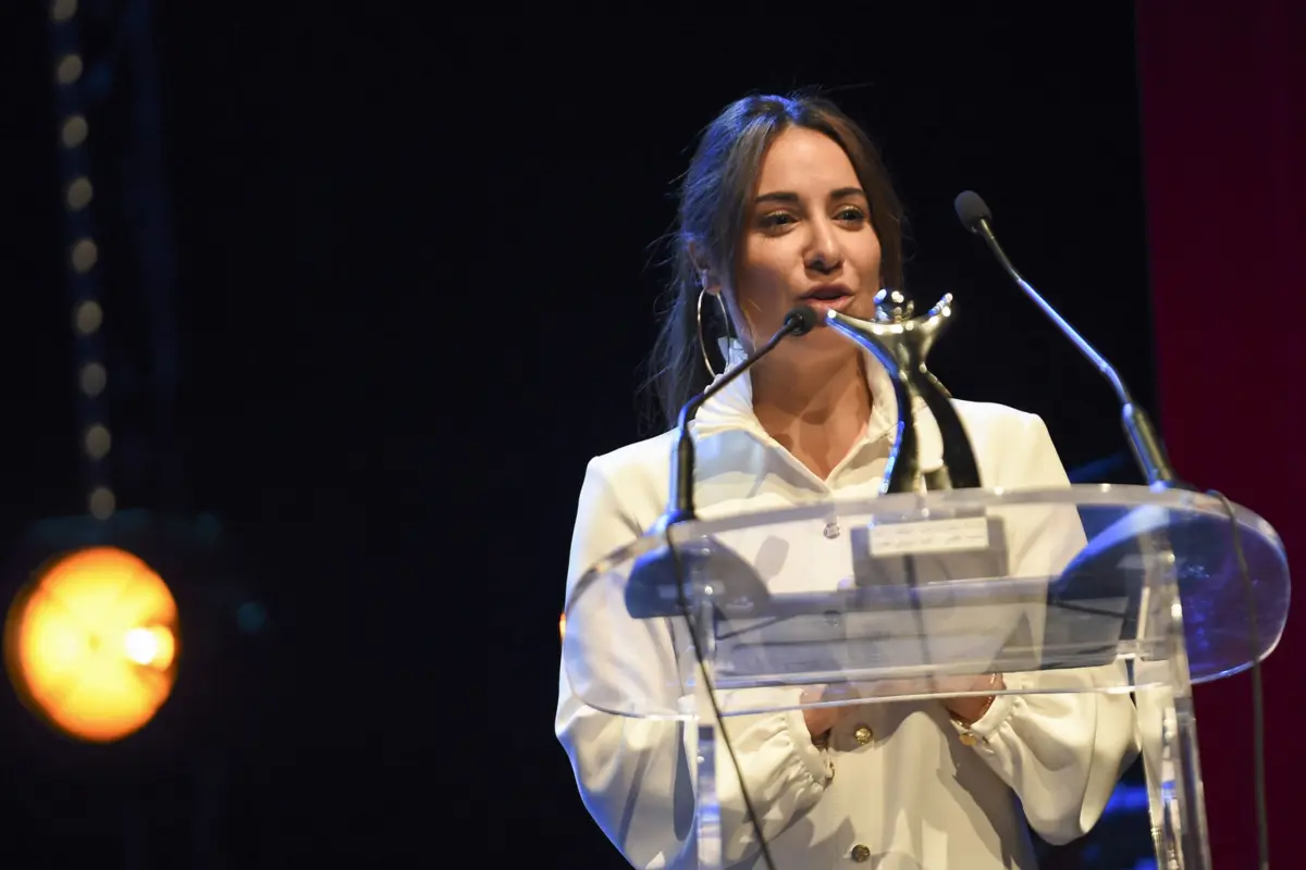 Eirge Sehiri sublinha que "oor vezes as dificuldades transformam-se em qualidade artística"