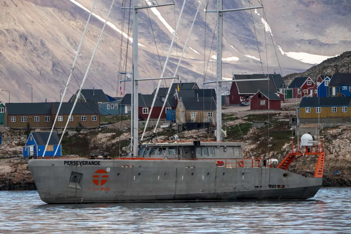 Os habitantes que o desejaram foram acolhidos em instalações da polícia ou hospitais, noticiou a estação de rádio e televisão local KNR