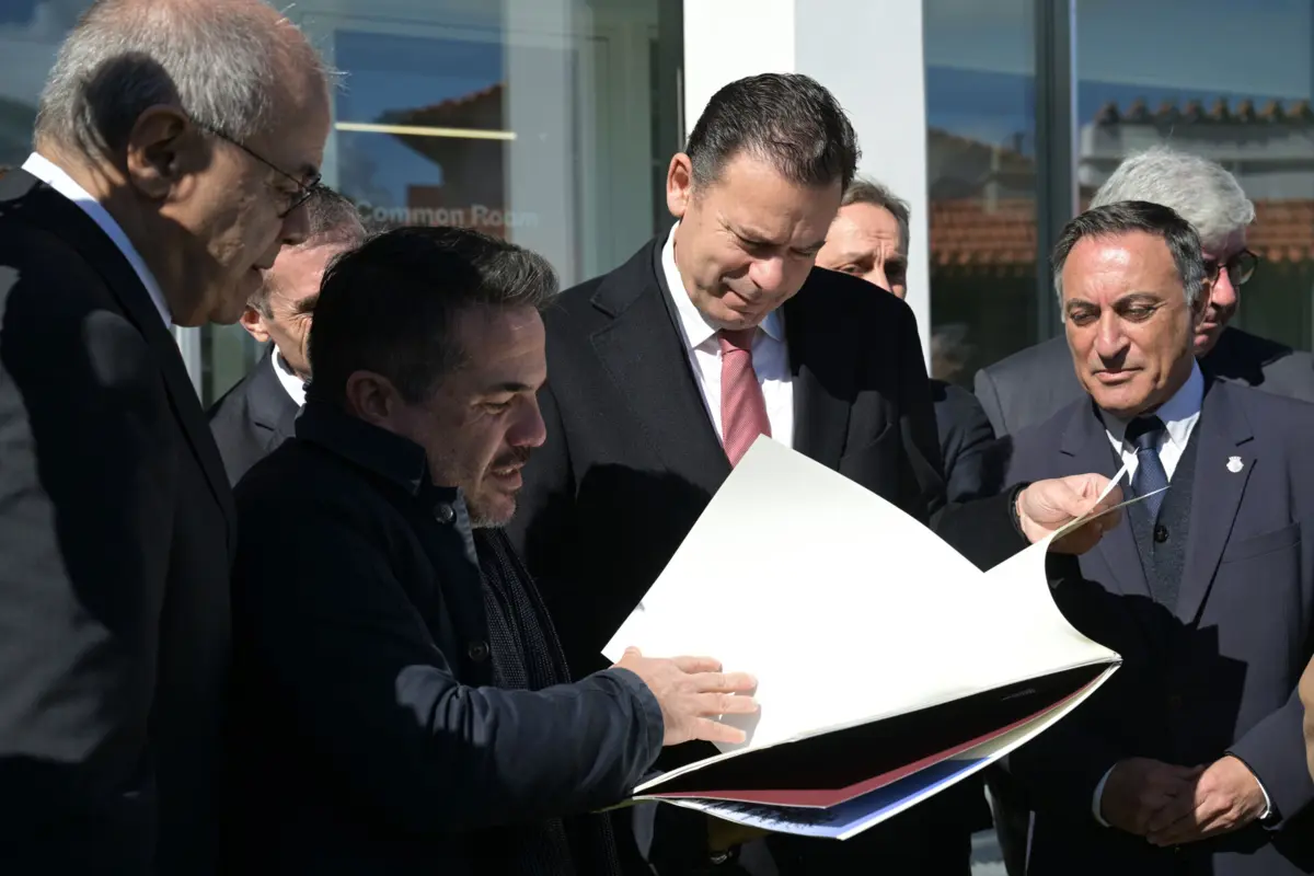 Primeiro-ministro na inauguração da sede do BIOPOLIS