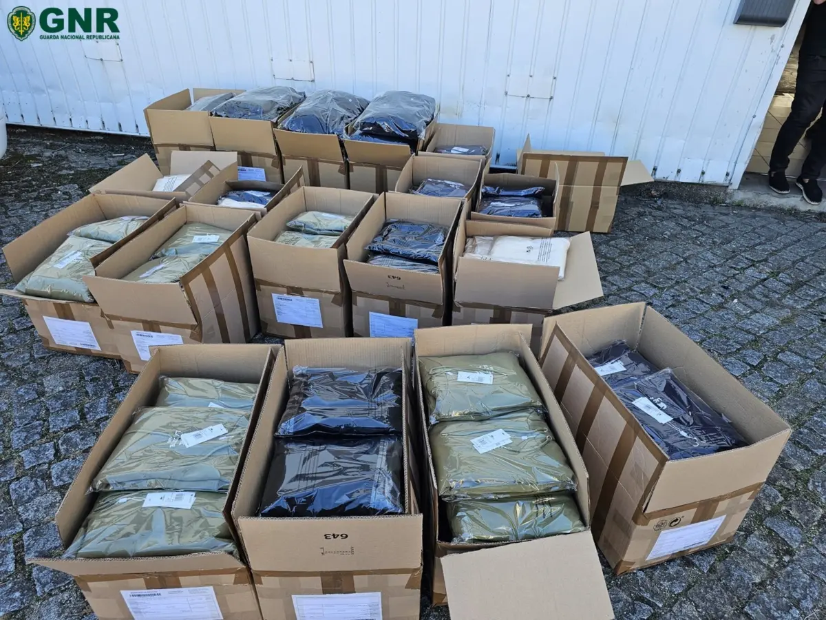 GNR apreendeu mais de 1400 artigos contrafeitos