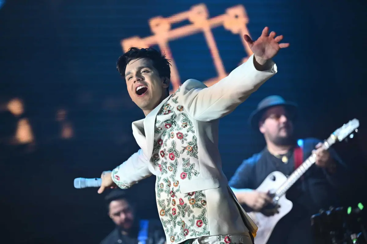 Luan Santana, de 33 anos, estrela da música setaneja, volta no próximo ano a Portugal após concertos em 2022.