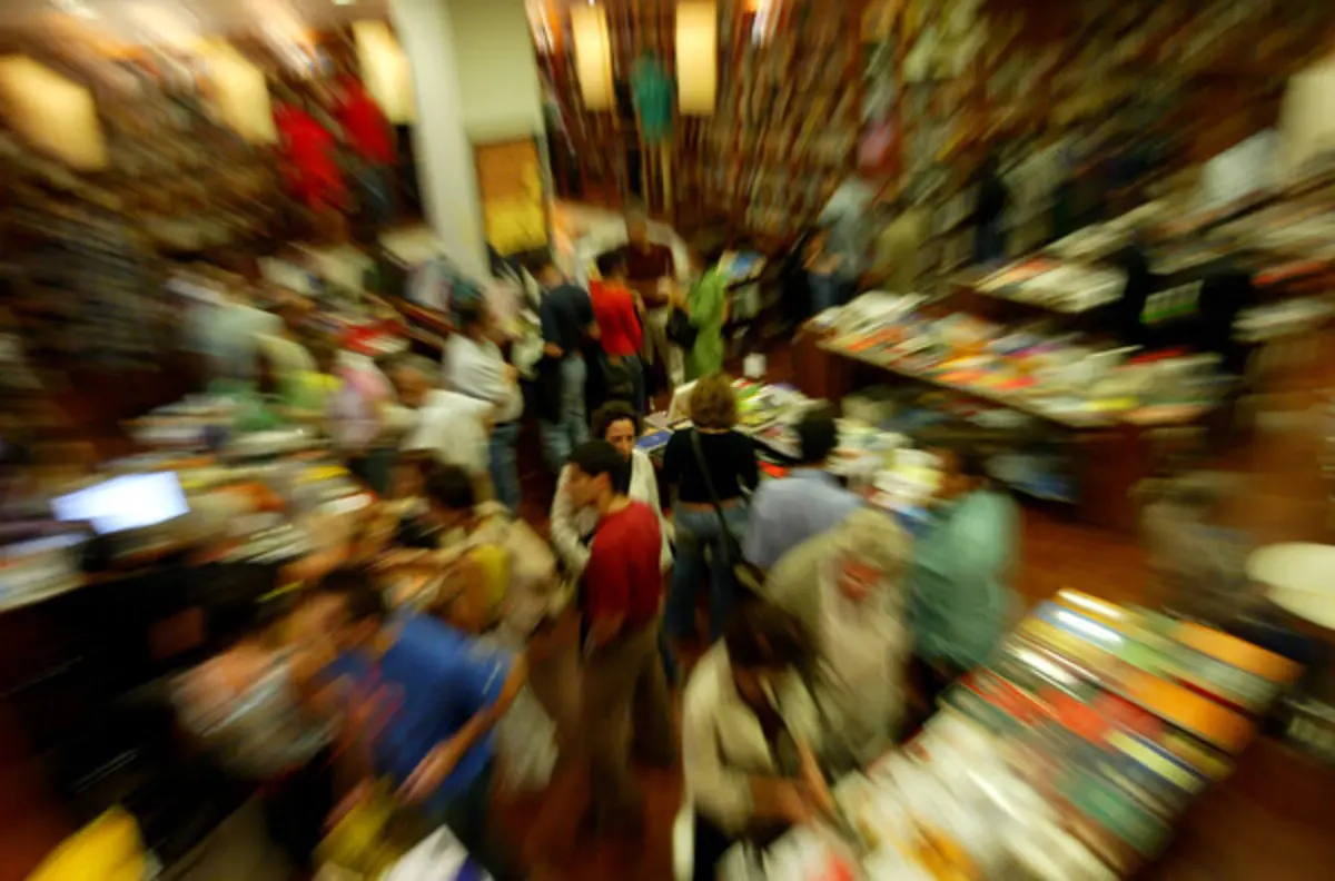 Estudo revela que 69,5% dos portugueses que leem, leram menos de cinco livros num ano.