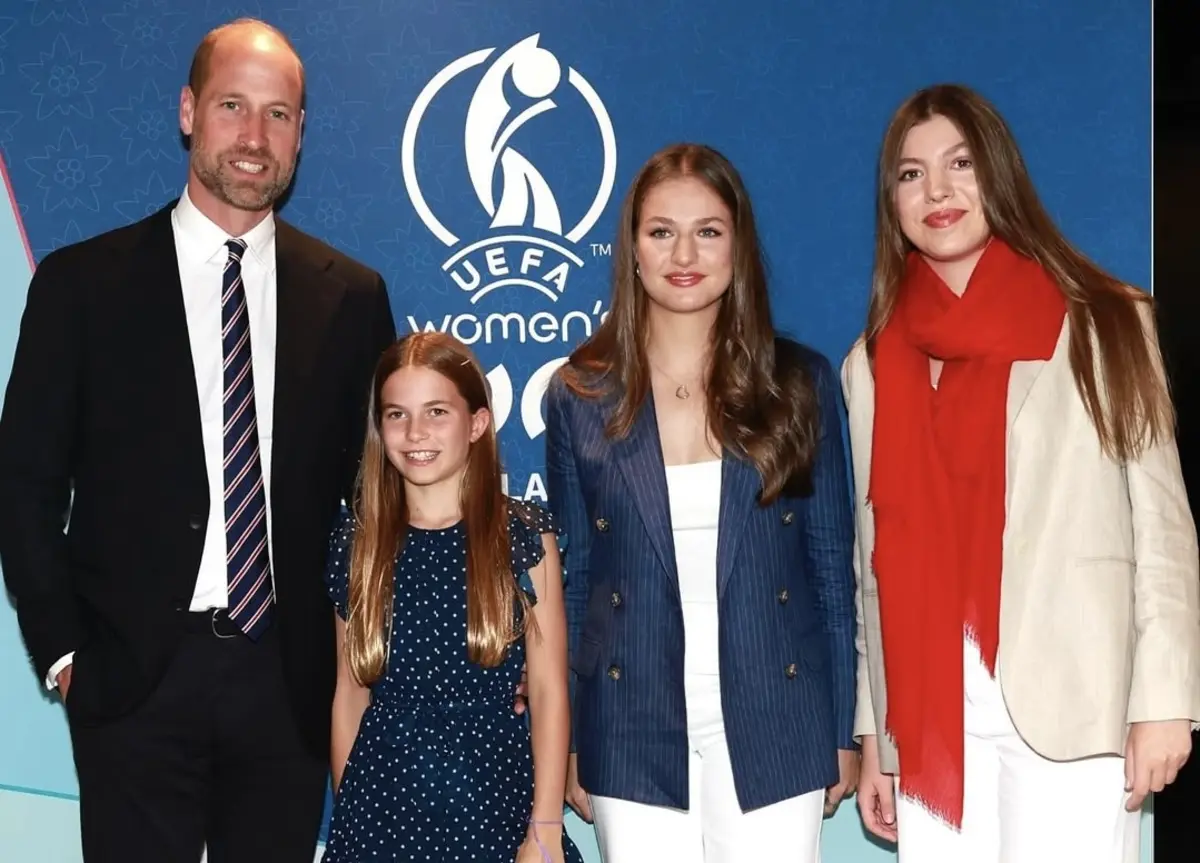 Imagem de contexto do artigo Leonor, Sofía e Charlotte vivem emoções opostas na final do Europeu Feminino 2025