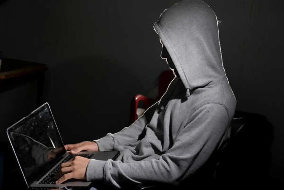 Tecnologia permite gerar imagens e voz que imitam gestores bancários ou de grandes empresas