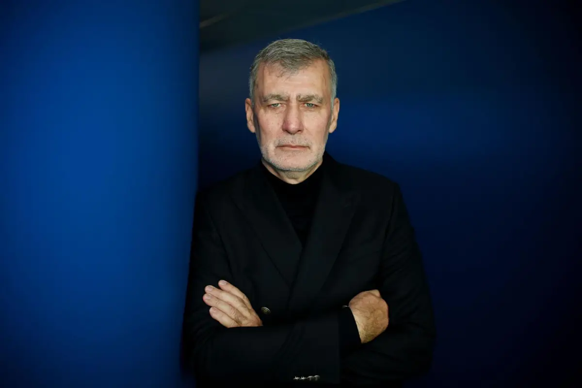 Gouveia e Melo diz que está entre o PSD e o PS. E os eleitores não parecem perceber bem o que isso quer dizer