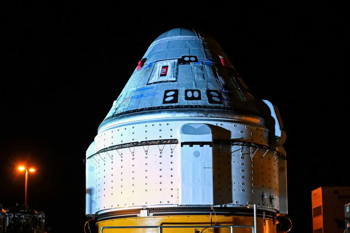 Nave Starliner preparada para primeira missão espacial tripulada