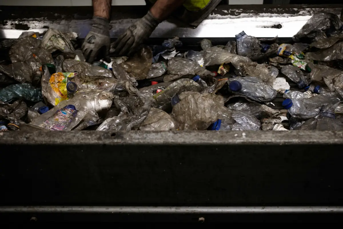 Reciclagem de plástico cresceu 5%