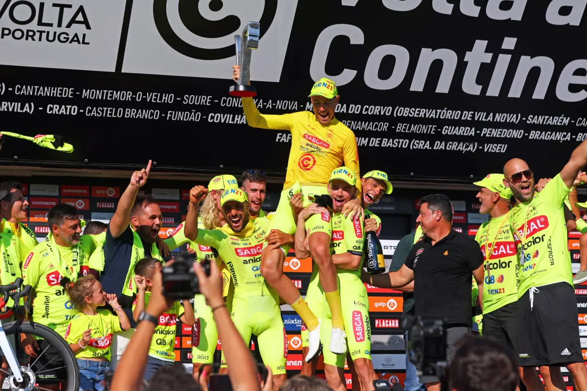 Artem Nych venceu a Volta a Portugal