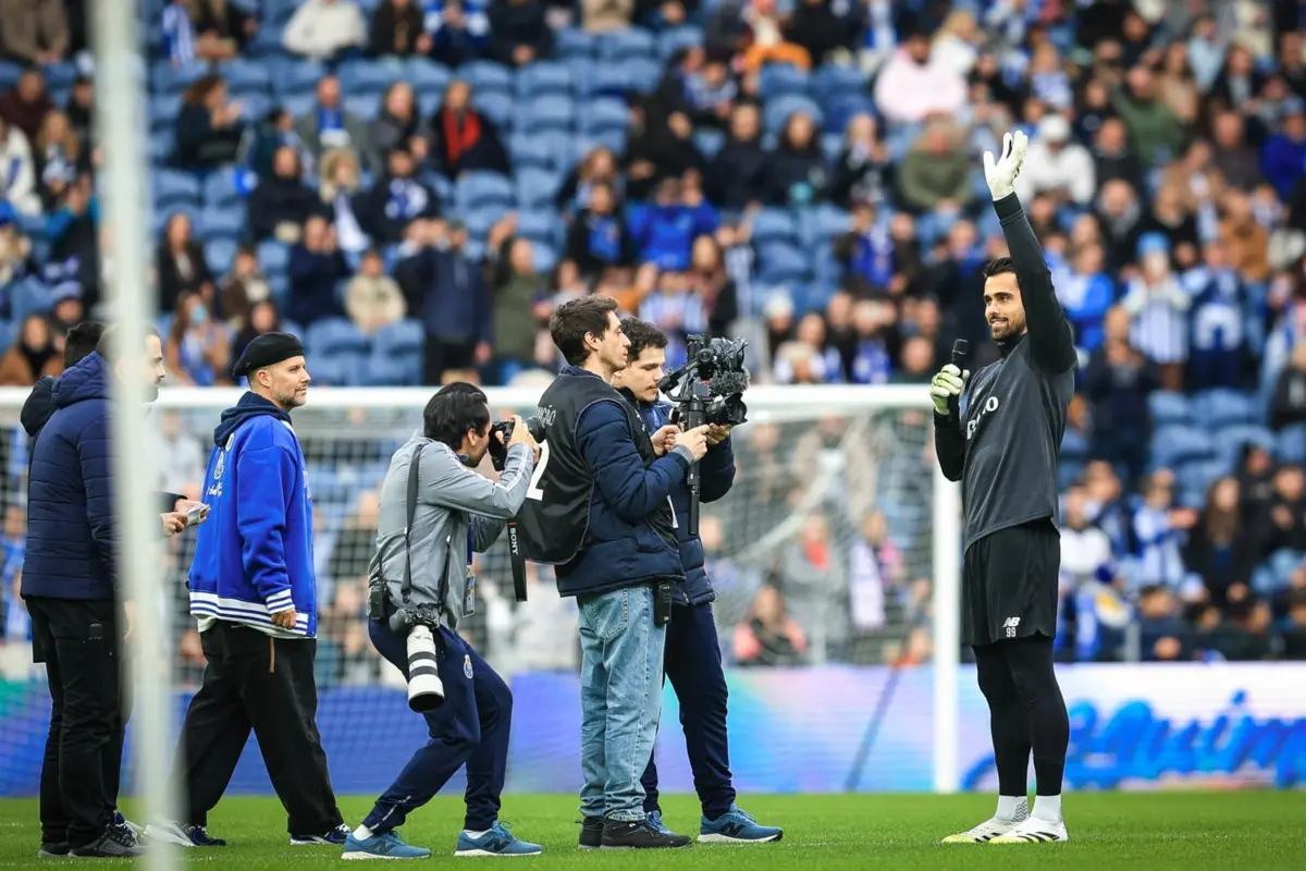 Diogo Costa falou aos jornalistas