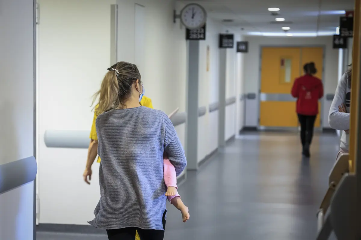 Imagem de contexto do artigo Início da vacinação contra Vírus Sincicial Respiratório adiado para 15 de outubro