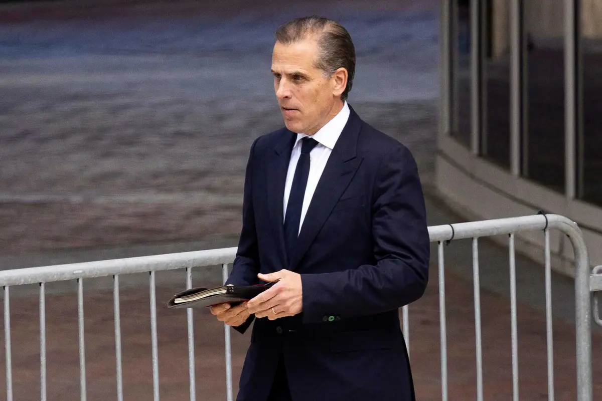 Hunter Biden declarou-se inocente de três acusações de crime decorrentes da compra, em outubro de 2018, de uma arma que tinha há cerca de 11 dias