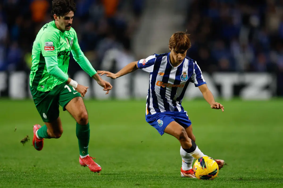 Rodrigo Mora está lesionado