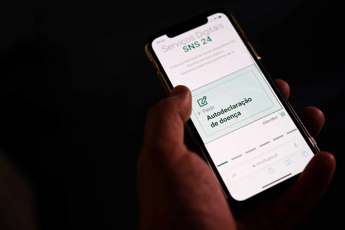 Autodeclaração de doença permite justificar a ausência ao trabalho nos primeiros três dias de doença
