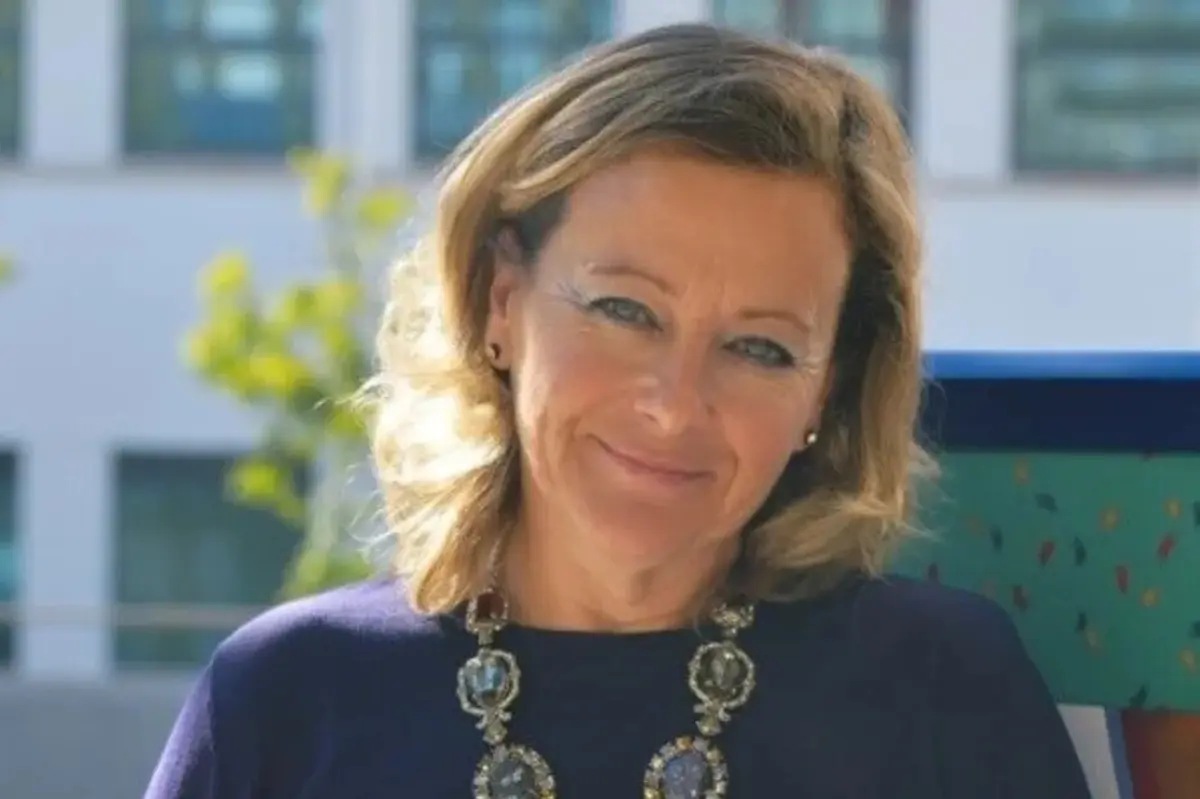 Um número indeterminado de pessoas sem os requisitos exigíveis terá recebido vacinas na zona do Agrupamento de Centros de Saúde (ACES) do Porto Oriental, que tinha como diretora executiva Maria Dulce da Silva Pinto