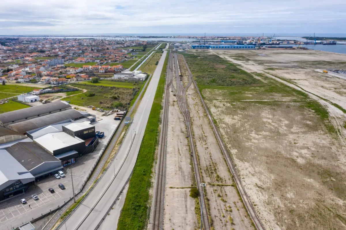 Zona onde vai ser construído o novo terminal