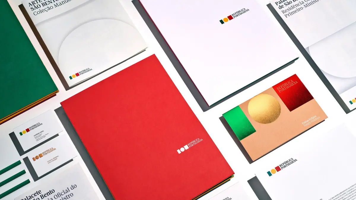 Diferentes utilizações possíveis da imagem do Governo agora premiada