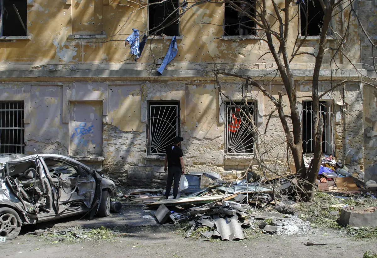 Ofensiva russa continua a fazer danos e vítimas civis na Ucrânia