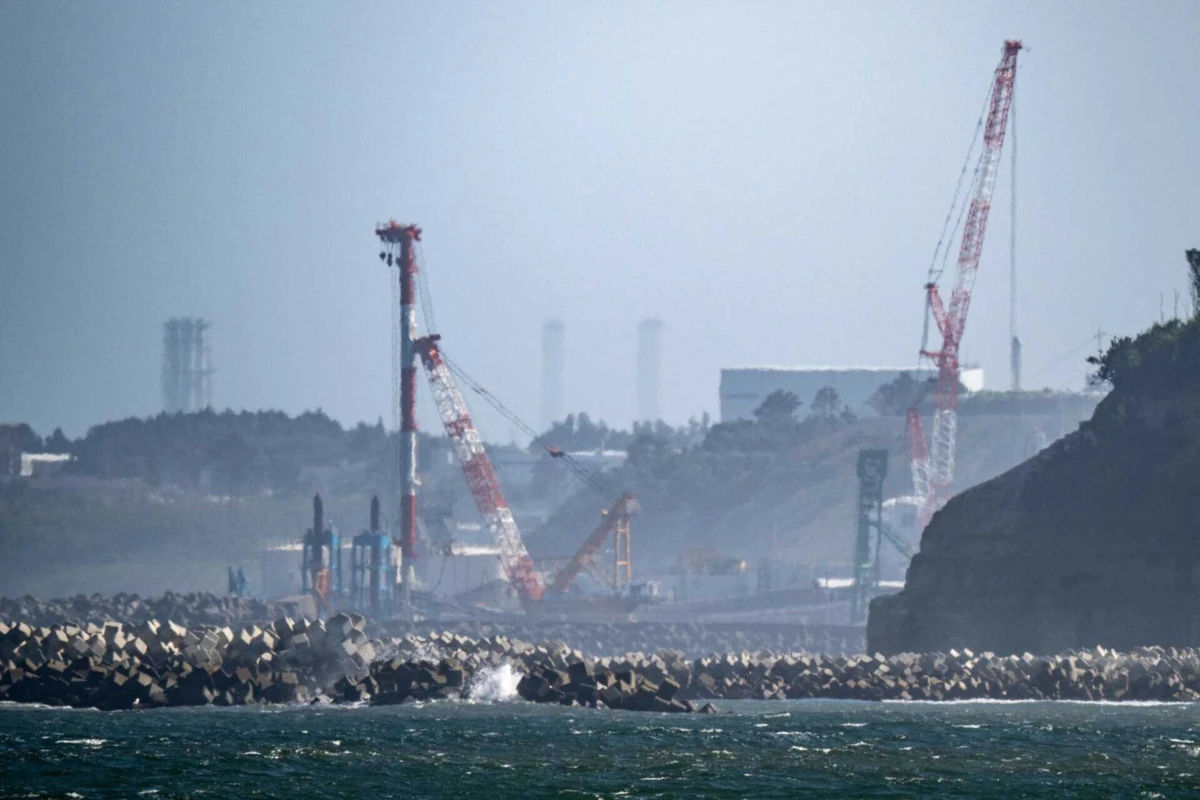 Japão começou descarregar para o mar águas residuais da central nuclear de Fukushima