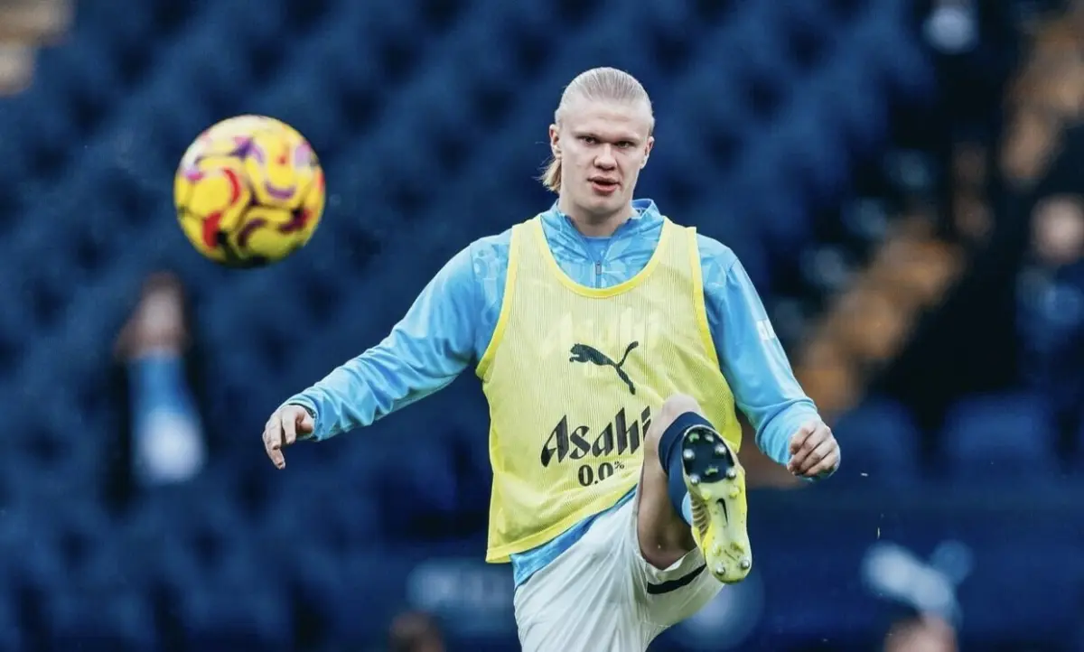 Aos 24 anos, goleador norueguês estreou-se na paternidade