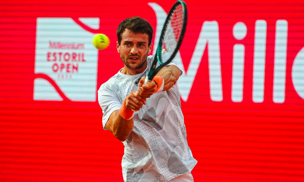 O espanhol Pedro Martínez estará pela primeira vez na final do Estoril Open