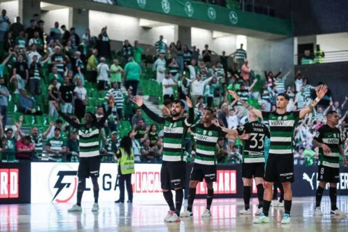 Sportinguistas vão jogar a final