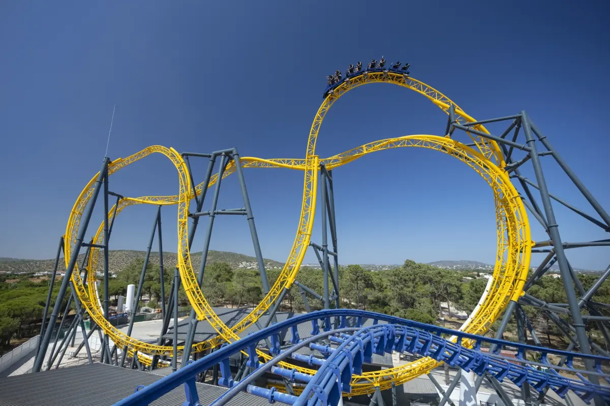 A nova Flash Coaster.