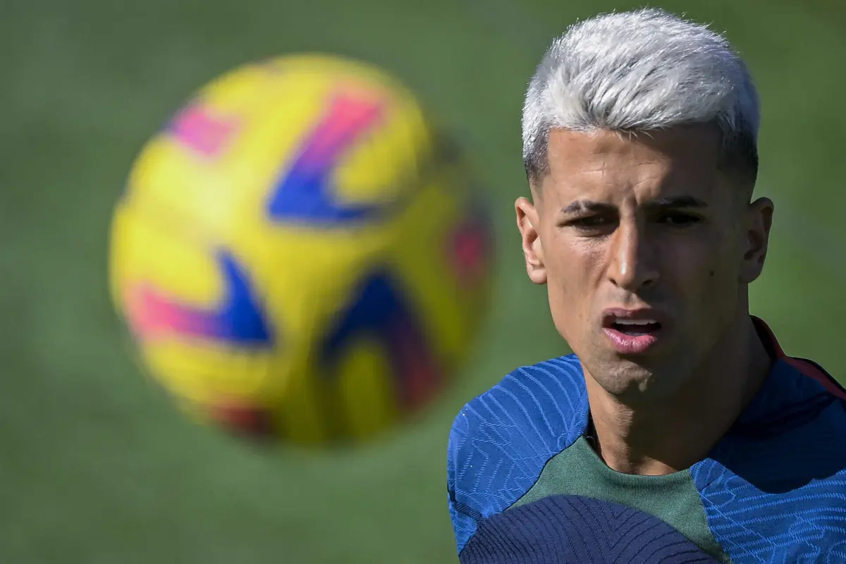 João Cancelo juntou-se ao Barcelona, este verão, por empréstimo, oriundo do Manchester City