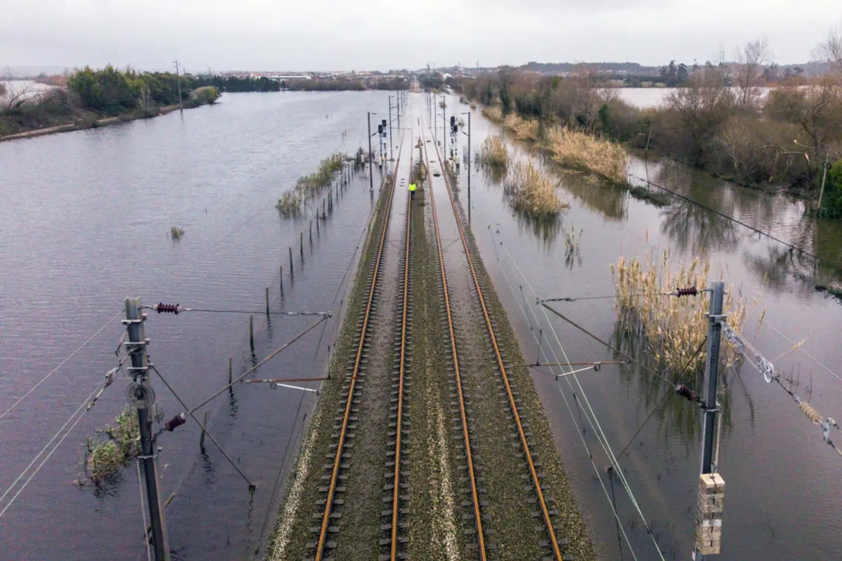 Imagem de contexto do artigo "Teme-se a possibilidade de uma cheia centenária em Coimbra"