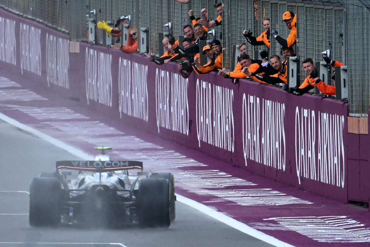 Britânico em primeiro