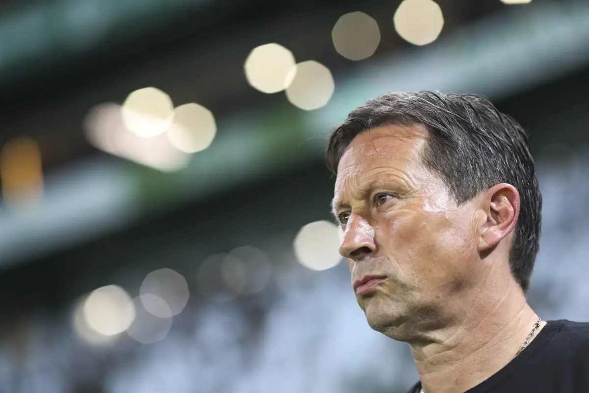 Imagem de contexto do artigo Roger Schmidt não esconde: "Título ficou muito mais difícil"