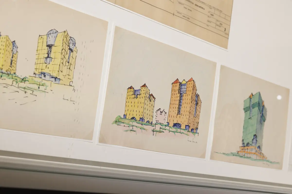 O Complexo das Amoreiras, de Tomás Taveira, é uma das obras escolhidas pelos curadores