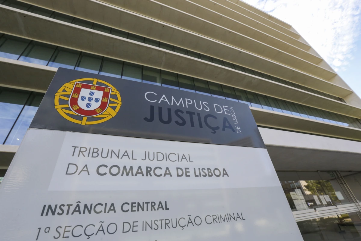 Imagem de contexto do artigo Ex-diretor do Ministério da Administração Interna condenado a sete anos e nove meses de prisão