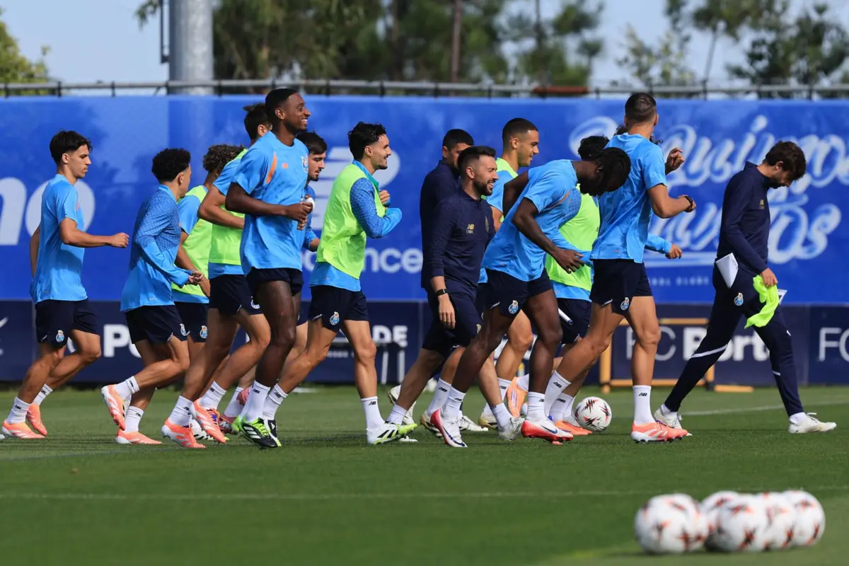 Na abertura da fase regular da Liga Europa, a equipa portista estreia-se com um jogo em Salzburgo