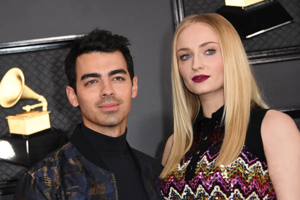 Sophie Turner e Joe Jonas estão a separar-se