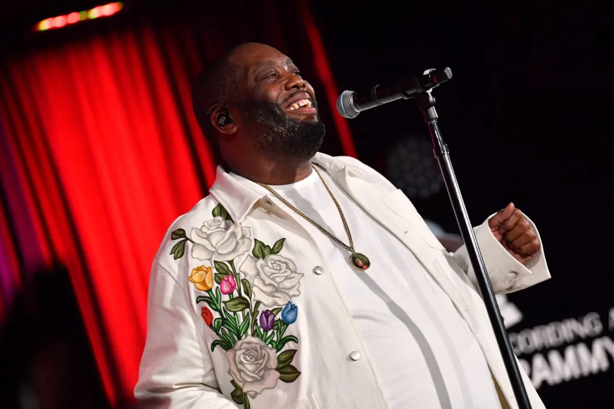 Artista venceu em três categorias dos prémios da música